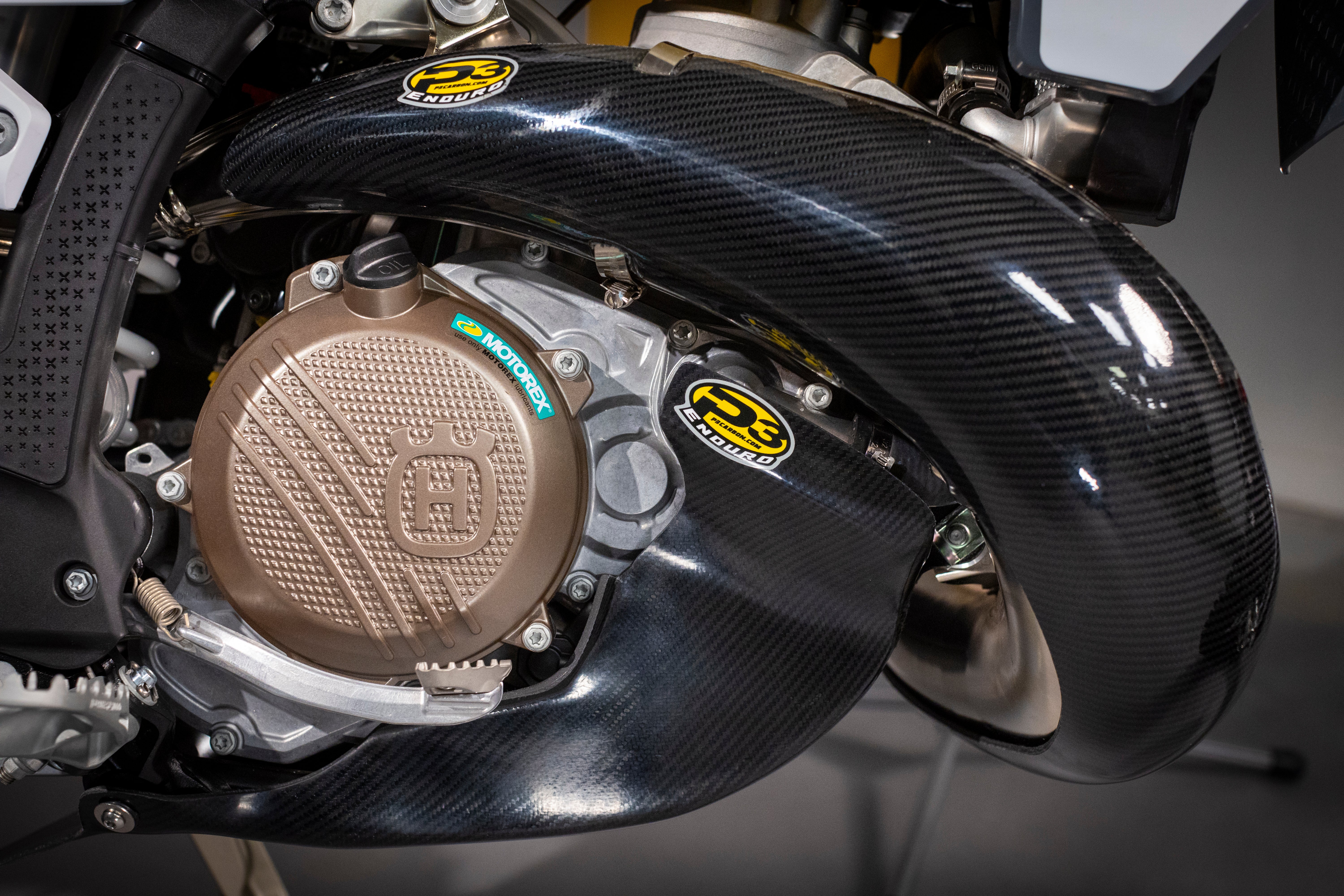 P3 Carbon Fiber Skid Plate KTM 250/300 | HUSQ 250/300 2023 - 2024 | Ga