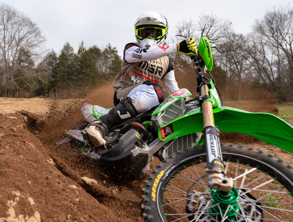 P3 Carbon Skid Plate Kawasaki KX450 F/X 2019 - 2023 | KX250 F/X/XC 2021 - 2024 | KX450SR 2019 - 2024