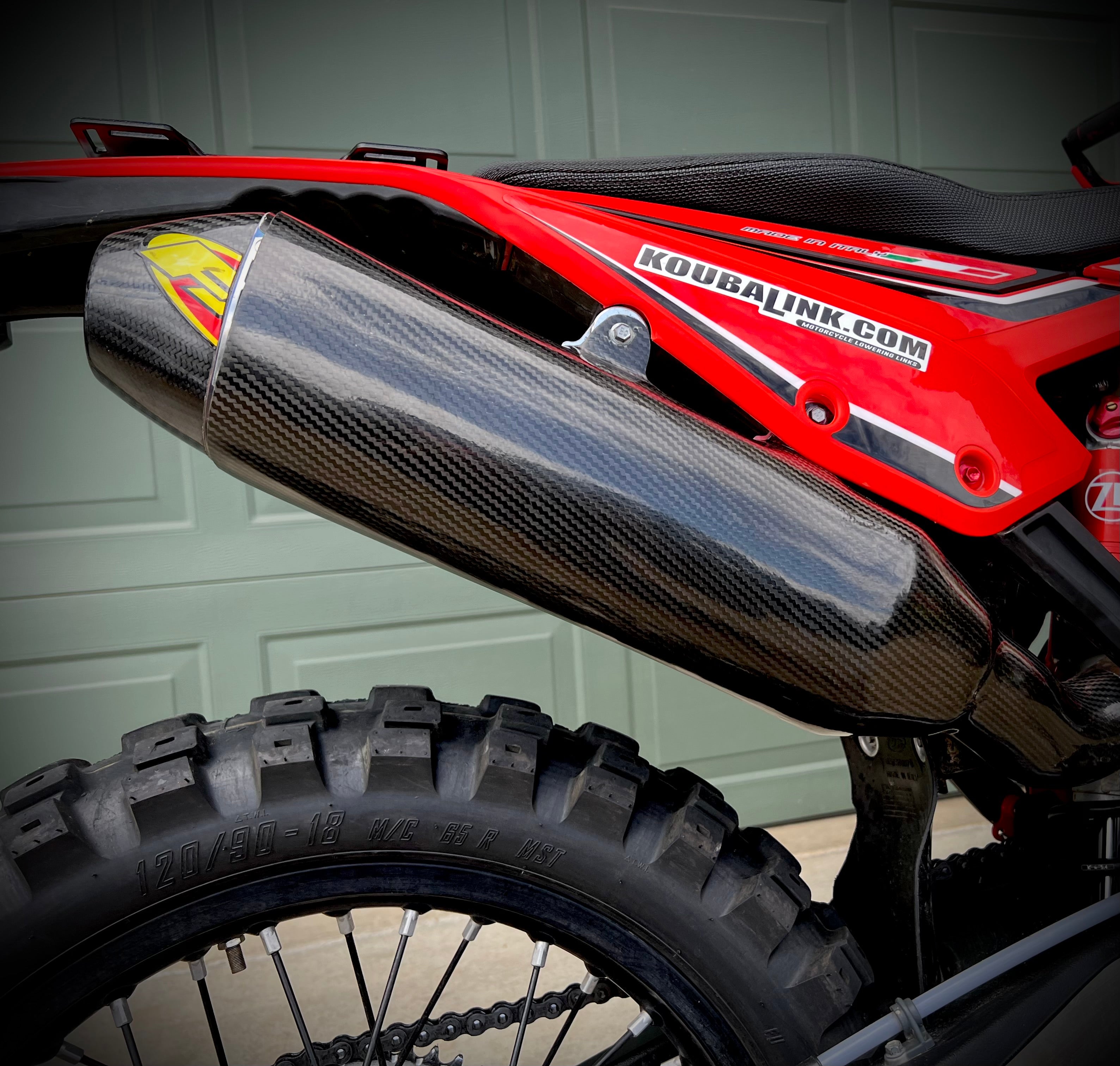 P3 Carbon Full Coverage Muffler Guard Beta R/RS/RR-S 4T | 2020 - 2025 FMF