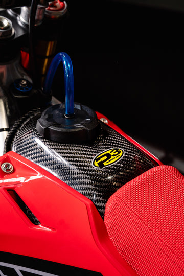 P3 Carbon Fuel Tank Cover | Honda CRF 250/450R/RWE | 2021 - 2026 (See Fitment Chart)