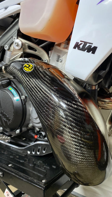 P3 Carbon MAXCoverage Pipe Guard KTM/HQV/GASGAS 250/300 FMF Gnarly & Fatty | 2023 - 2026 - 0