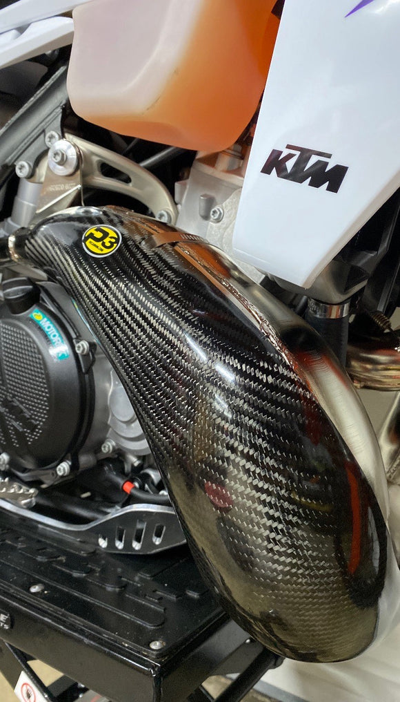 P3 Carbon MAXCoverage Pipe Guard KTM/HQV/GASGAS 250/300 FMF Gnarly & Fatty | 2023 - 2026