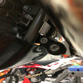 P3 Carbon Fiber Skid Plate KTM 65 | 2009-2015 - 0