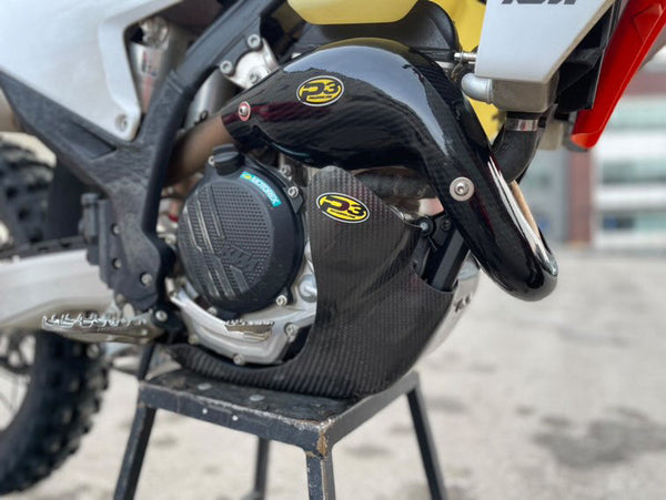 P3 Carbon Skid Plate KTM SX-F/XC-F/EXC-F/WX-F | HUSQ FC/FX/FE 250/350 | GasGas 250/350F | 2023 - 2024 (See Fitment Chart) NO Integrated Linkage Guard (See Product 301094 for Linkage Guard)