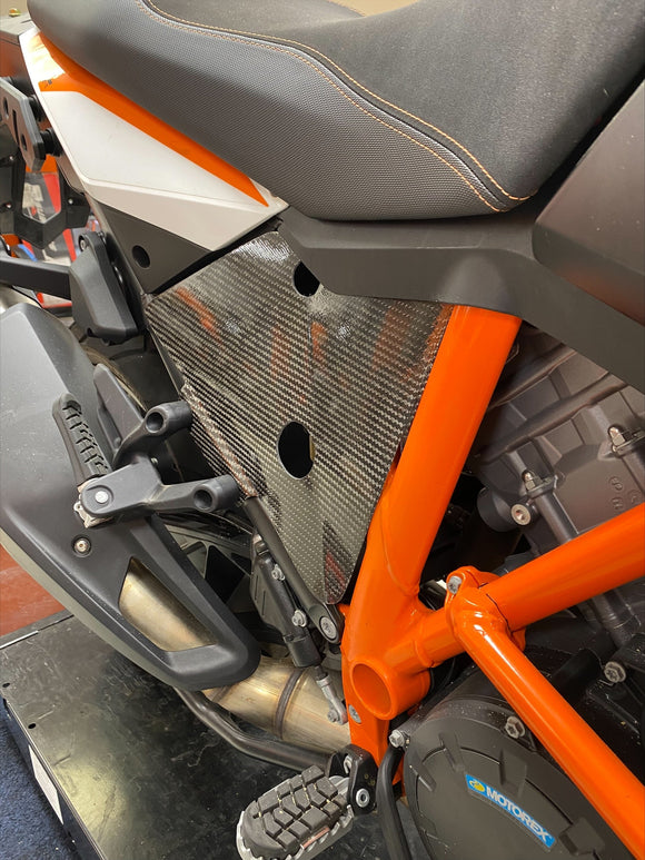 P3 Carbon 2-Piece Heat Deflector KTM 1090/1190/1290 | 2013-2021  (See Fitment Chart)