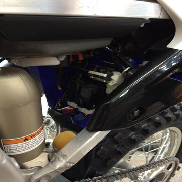 P3 Carbon Electronics Protector Yamaha YZ250F/YZ450F 2014-2019 | WR250F/YZ250FX  2015-2019 | WR450F/YZ450FX  2016-2019  - 0