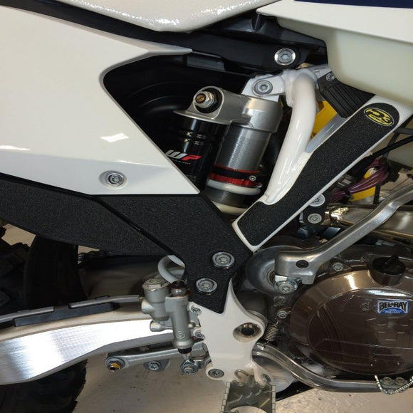 P3 Carbon Grip Guards Frame Protectors Husqvarna 125-501 | FC/TC 2014-2015 | FE/TE 2014-2016