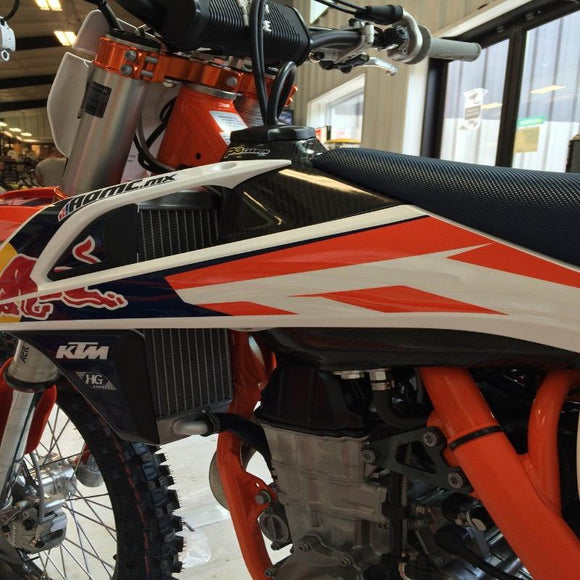 P3 Carbon Upper Fuel Tank Cover KTM | 2016-2018 (See Fitment Chart)