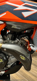 P3 Carbon Lower Fuel Tank Cover | KTM 250 / 350 / 450 SX-F 2023 | KTM 450 SMR 2023