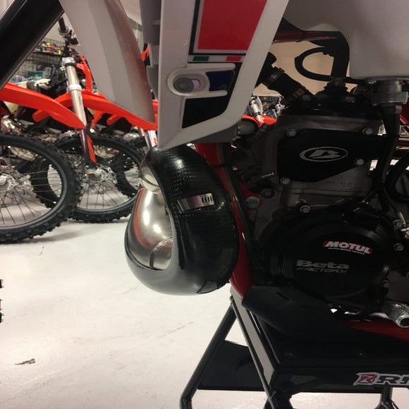 P3  Carbon Pipe Guard MAXCoverage: Beta 250/300 RR/RX Enduro & Racing | 2019 - 2026 (Including RACE / X-PRO Models)